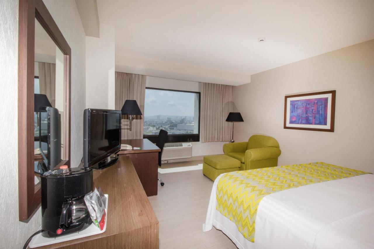 Holiday Inn Puebla La Noria By Ihg Екстериор снимка