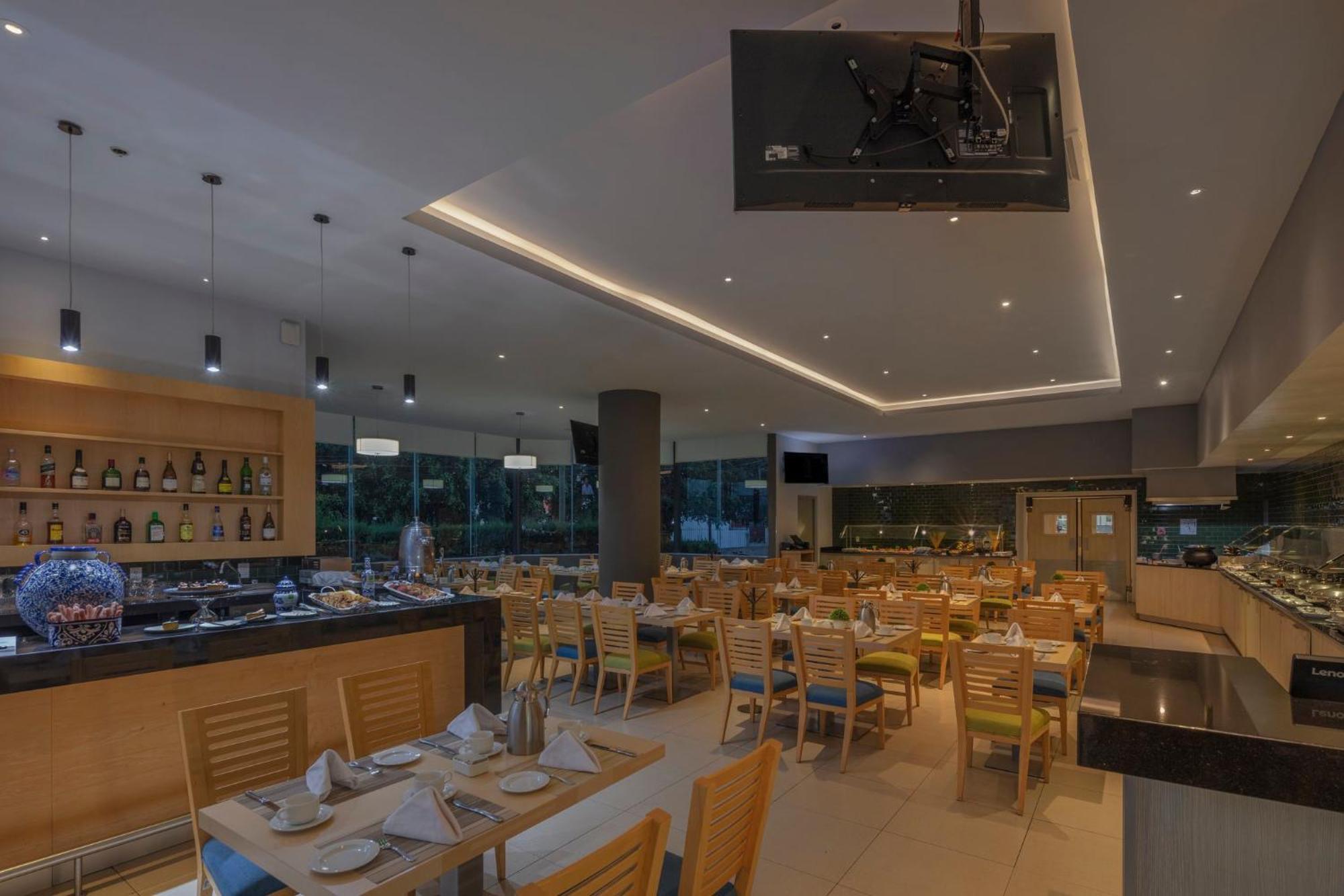 Holiday Inn Puebla La Noria By Ihg Екстериор снимка