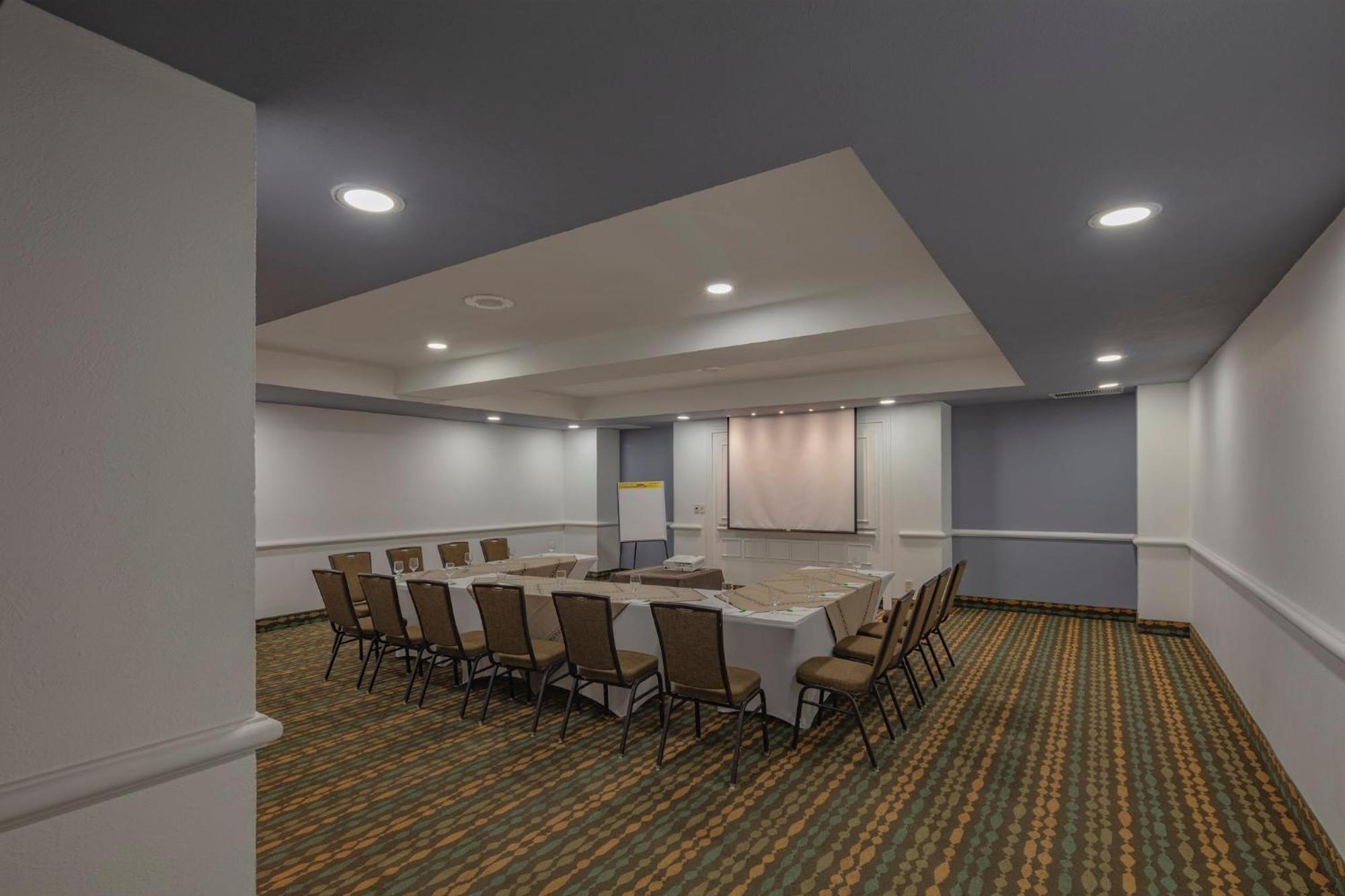 Holiday Inn Puebla La Noria By Ihg Екстериор снимка
